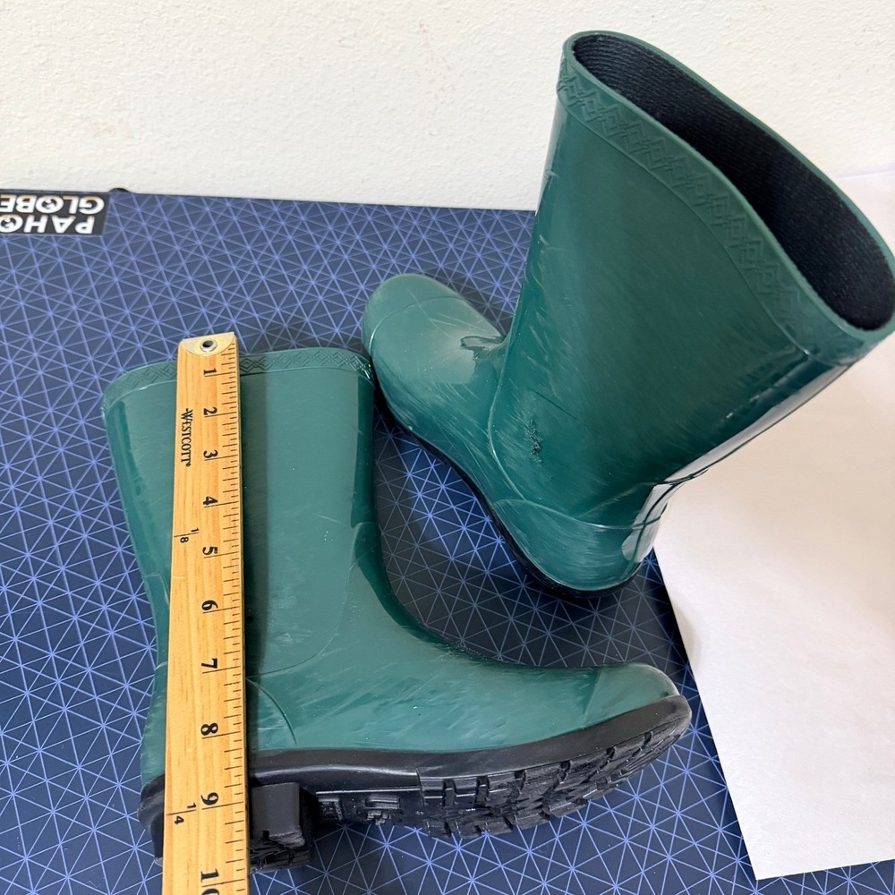 UGG Waterproof Rain Boots Kids Size 1 Green Rubber Pull On Spring Midcalf - Picture 4 of 11